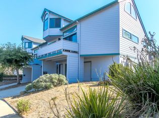 311 4th St, Pacific Grove, CA 93950