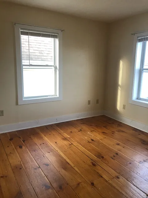 3 bed, 2.5 bath, 1350 sqft, $2,800 — Photo 3