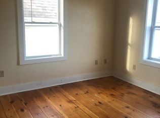 17 Elm Ct, Portsmouth, NH 03801