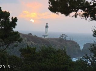 556 NW 56th St, Newport, OR 97365