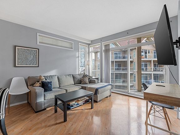 4th image of 1088 Sunset Dr Unit 546
