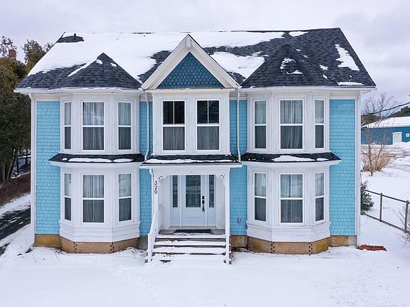 4th image of 329 Granville St E