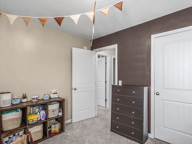 479 Brightleaf Cir — Photo 32