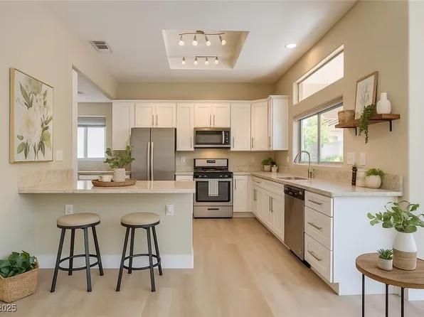 2601 Lotus Hill Dr, Las Vegas, NV 89134