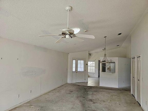 5th image of 1158 NW Lombardy Drive