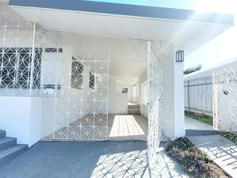 527 Urb La Rambla Calle Navarra — Photo 3