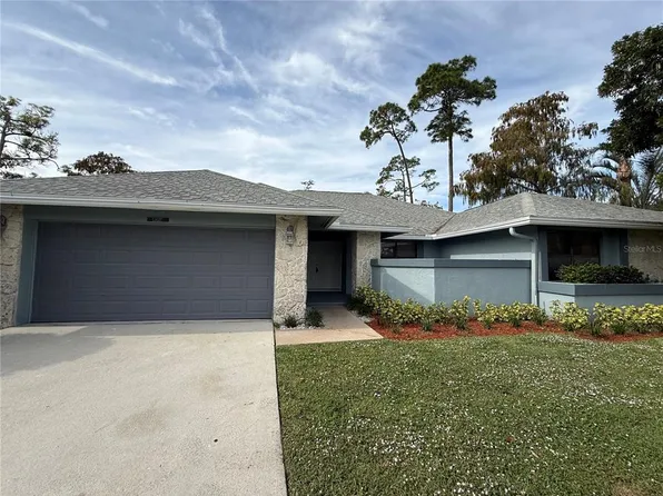 13427 Kingsbury Dr, Wellington, FL 33414