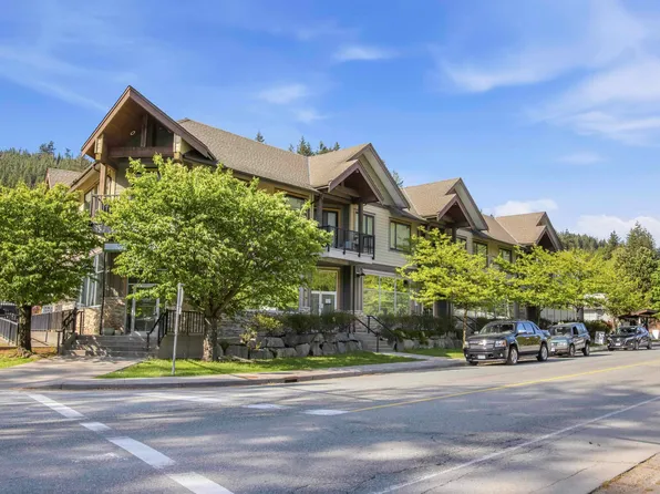 1909 Maple Dr #208, Squamish, BC V8B 0T1