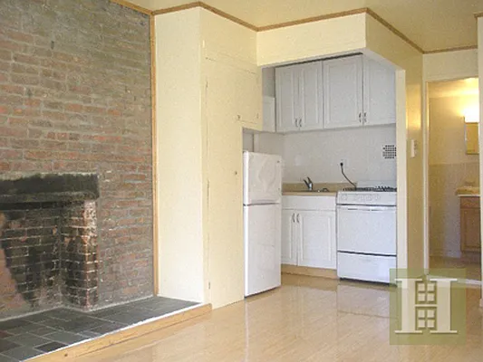 Rented by Halstead Real Estate | media 17