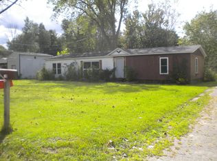 3902 Case Ct, Watervliet, MI 49098