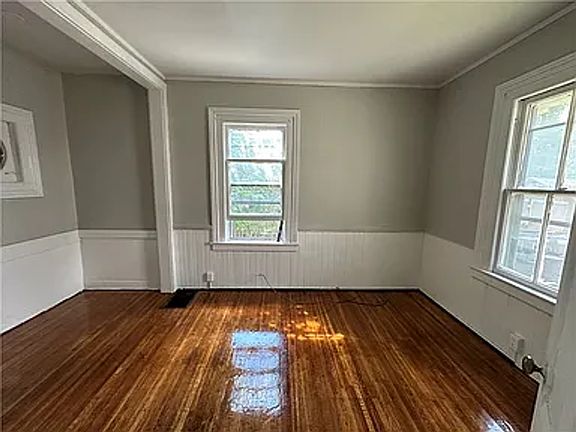 4th image of 525 Averill Ave #3