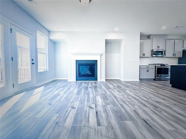 2676 Whistler Way — Photo 3