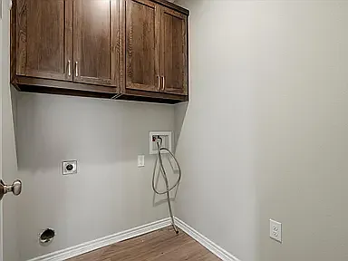 508 Good John St — Photo 26