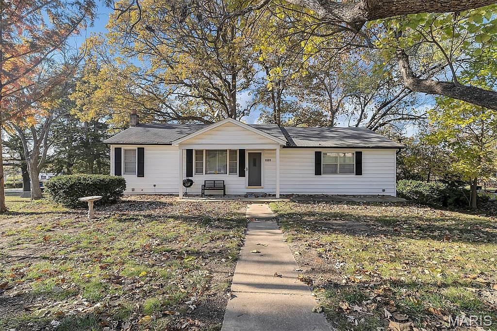 6589 Tall Oaks Dr, Cedar Hill, MO 63016 | MLS #25072585 | Zillow