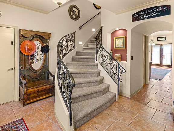 5th image of 6032 Valle Espanola Ln