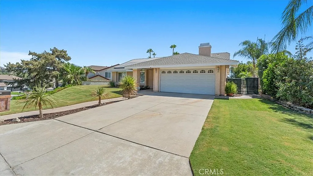 3 bed, 1524 sqft, $3,699 — Photo 3
