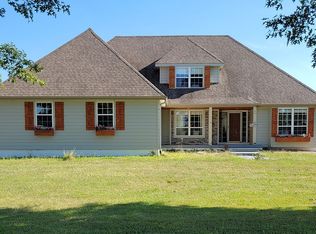 24411 E Colbern Rd, Lees Summit, MO 64086