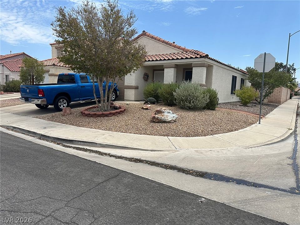 2nd image of 737 Red Bark Ln