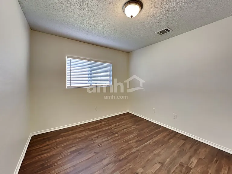 10136 High Eagle Trl — Photo 15