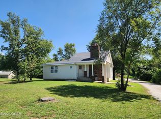 1622 & 1624 W Fairview Ave, Carthage, MO 64836
