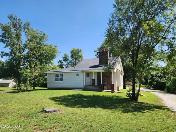 1622 & 1624 W Fairview Ave, Carthage, MO 64836