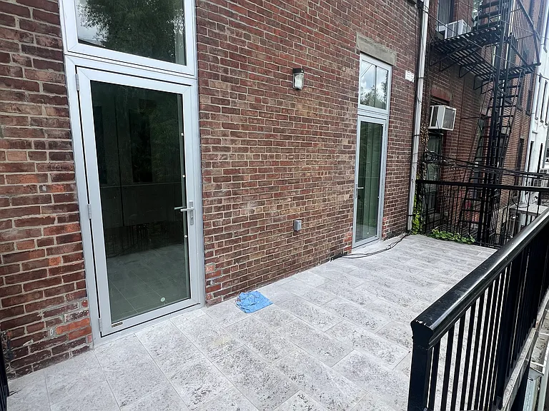 95 Sterling Pl #GARDEN — Photo 10