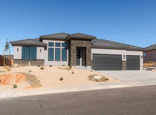 1925 N Mountain View Dr, Washington, UT 84780