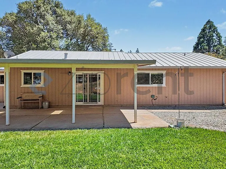 17068 Vintage Dr — Photo 59