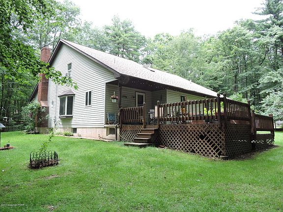 4th image of 1108 Laurel Dr