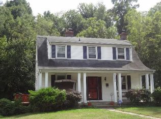 4882 Winton Ridge Ln, Cincinnati, OH 45232