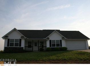 224 Russell Woods Dr, Mount Airy, GA 30563