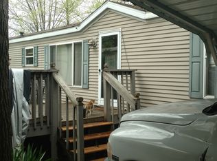 45 Golden Ash Ln, Carbondale, IL 62902