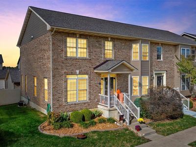 548 Queens Court Pl, Saint Peters, MO, 63376