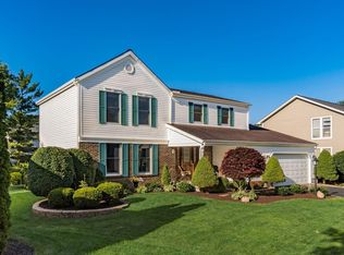 2085 Scottingham Dr, Dublin, OH 43016