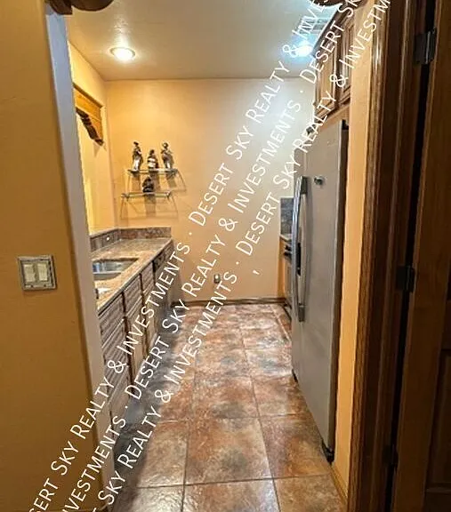 4305 Nambe Ct — Photo 32