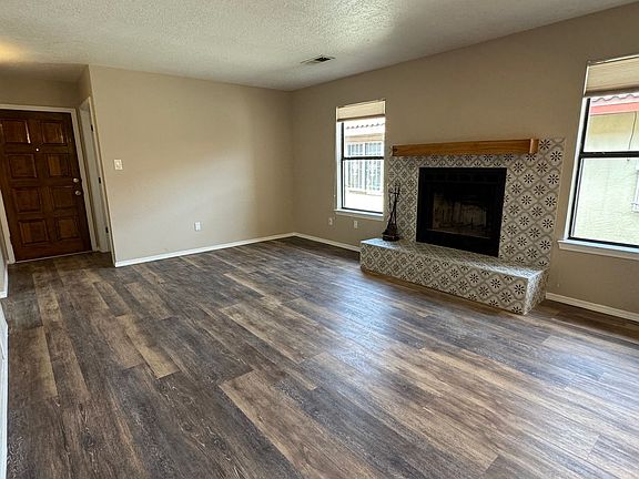 4th image of 13109 Argon Ave NE