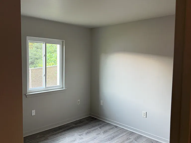 420 N Everhart Ave #102 — Photo 4
