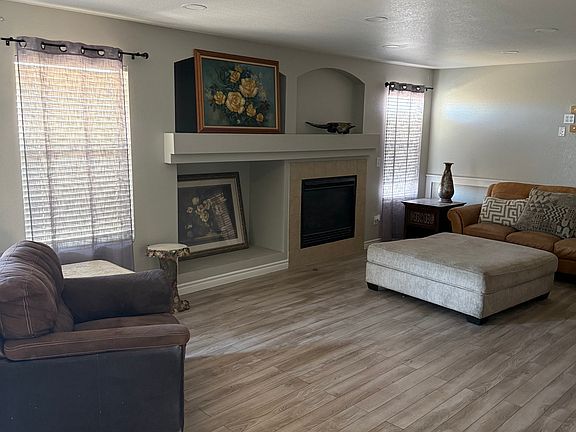 2nd image of 10171 Altura St