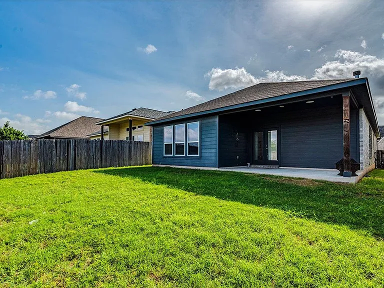 733 Blue Oak Blvd — Photo 33
