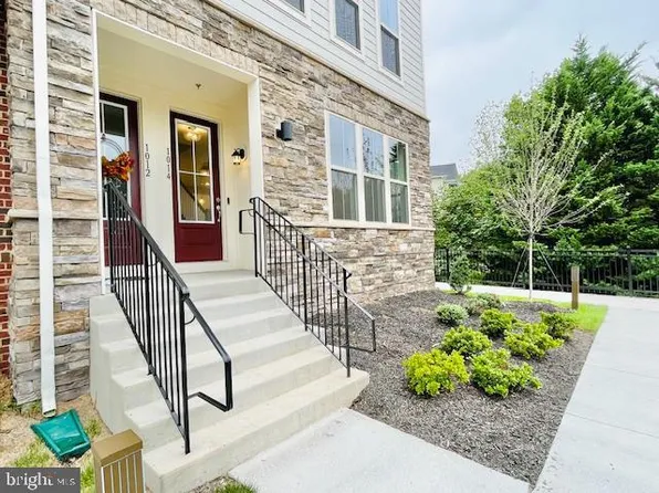 1014 Galena Ter NE, Leesburg, VA 20176