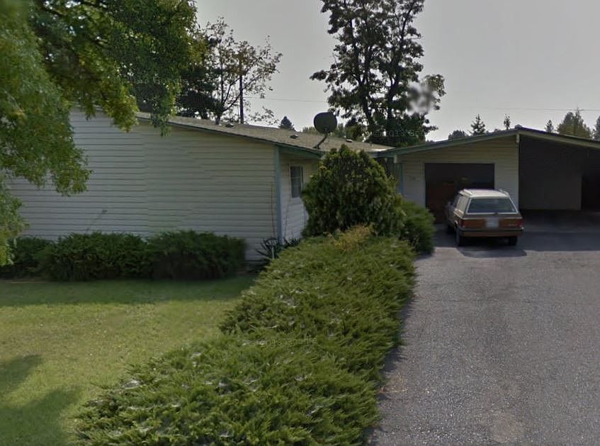 1st image of 229 Carswell Dr