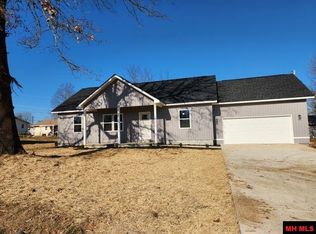 415 Locust St, Mountain Home, AR 72653