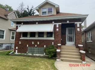3239 Cuyler Ave, Berwyn, IL 60402