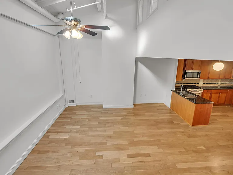 300 Communipaw Ave #211 — Photo 4