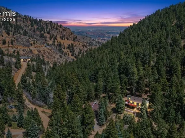 5130 Neeper Valley Rd, Manitou Springs, CO 80829