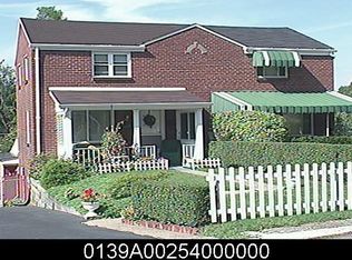 1436 Perri Dr, Pittsburgh, PA 15226