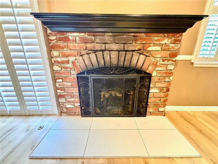 139 N Vecino Ave — Photo 4