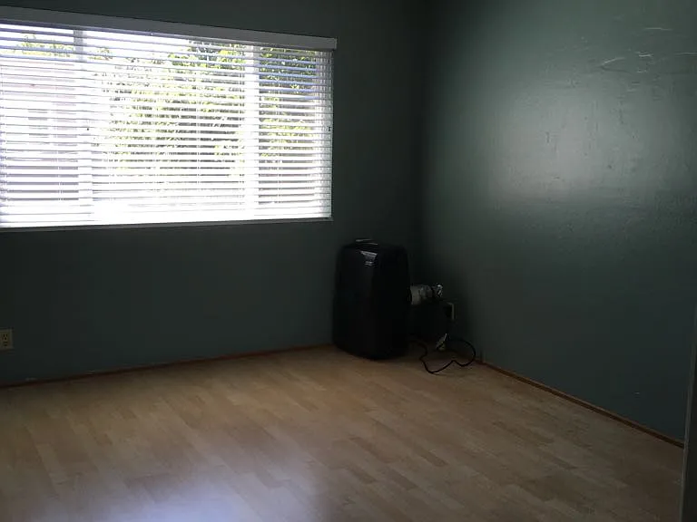 4501 Guiso Cmn — Photo 15