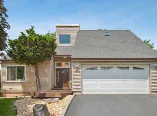 16 Longfield Dr, Hillsborough, NJ 08844