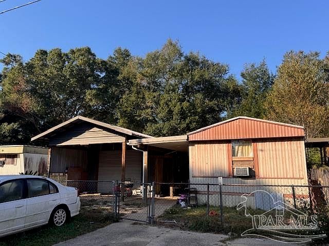 1st image of 5449 Wales Ave